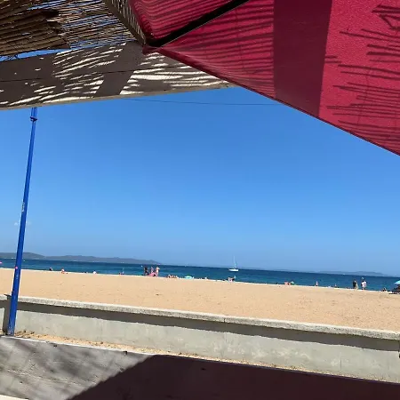 Dans Maison Face A La 2ch Апартаменты *